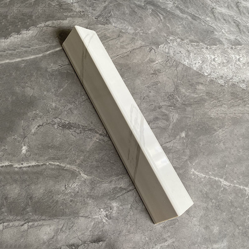 UV প্রতিরোধী 0.6mm-1.5mm PVC ওয়াল কর্নার গার্ডস কালার স্টেবল